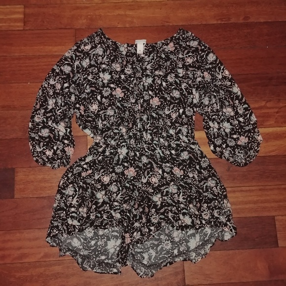 Mossimo Supply Co. Pants - Mossimo floral romper